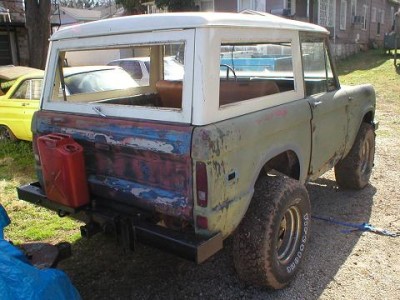 topless 006.jpg