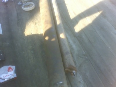 daimeter difference. the left one is 3/4 ton.