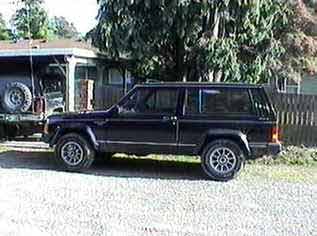 Jeep1.jpg (14876 bytes)